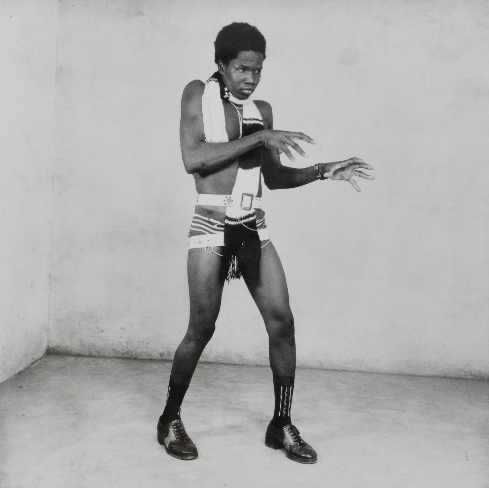 Malick Sidibe, Exhibitionist Before A Night Out, 1963
