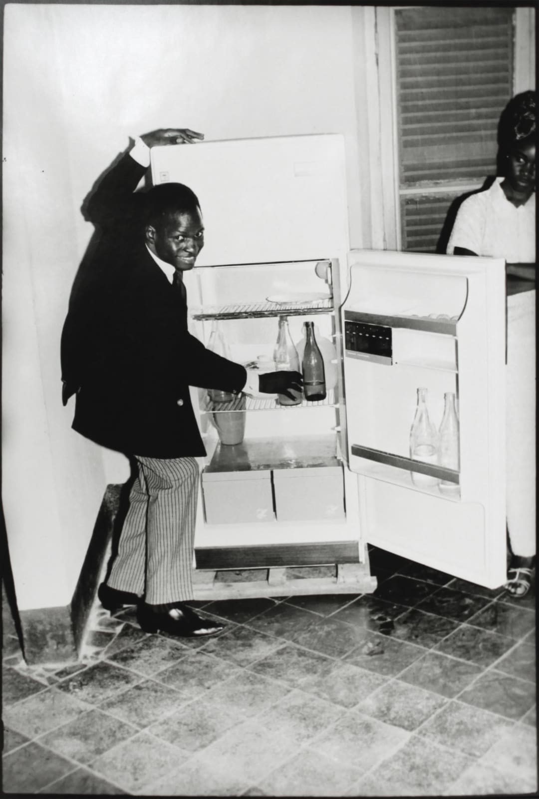 Malick Sidibe, Me Alone at the Fridge, 1968