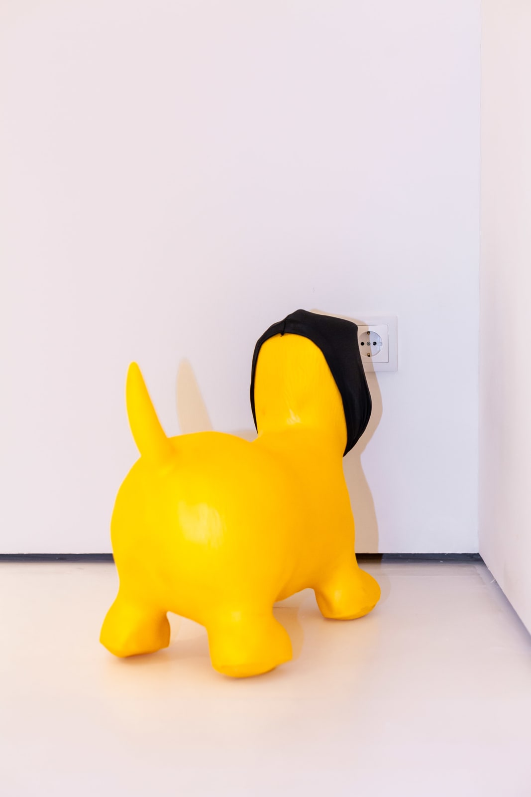 Halle Group, Yellow Dog (With Sensory Depravation Hood), 2022