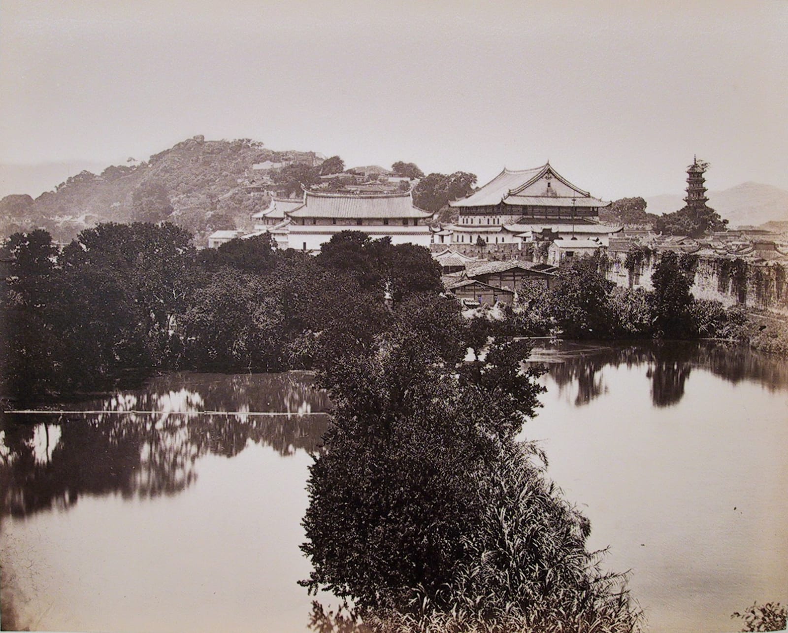 Tung Hing (Chinese, active 1860s-1880s), Foochow, south gates, part of the city walls, circa 1870