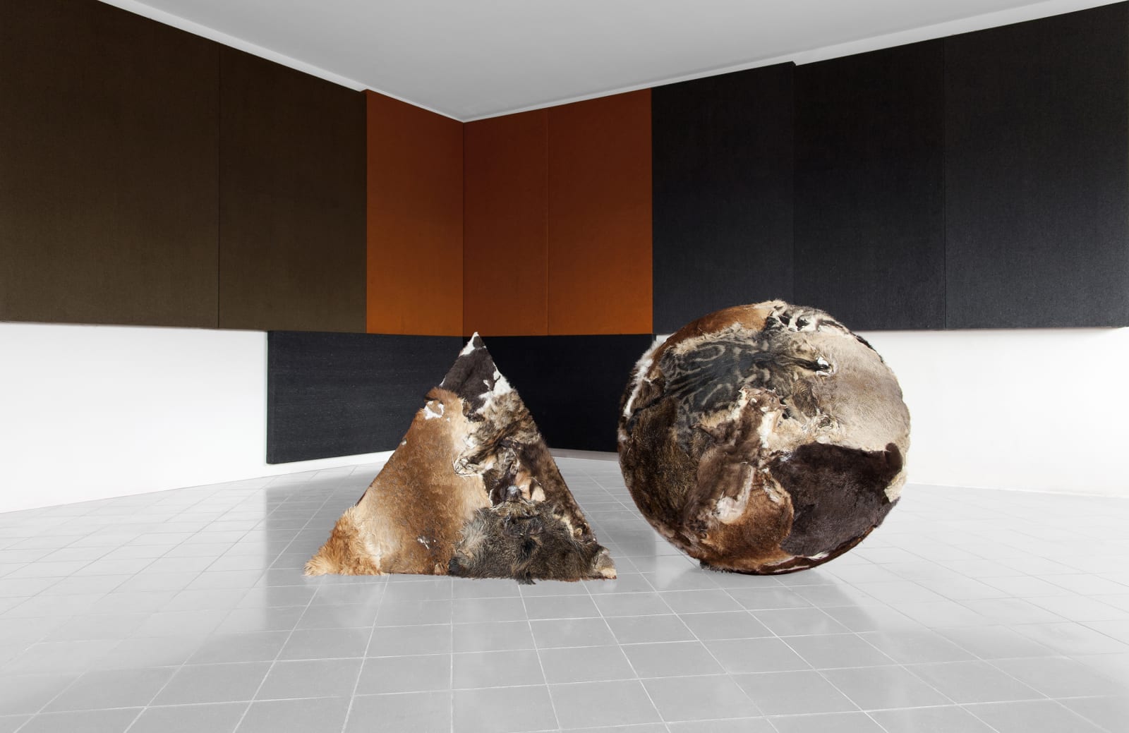 Petr Davydtchenko, Millenium Work, 2019