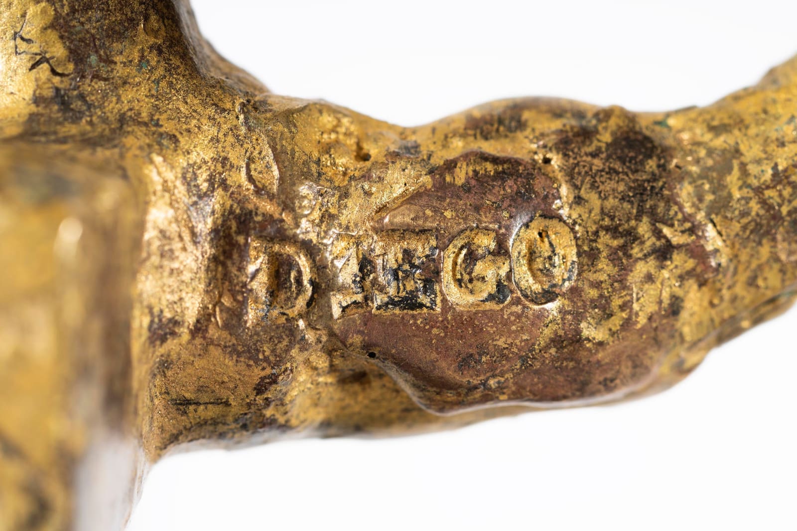 DIEGO GIACOMETTI: Poignée De Porte Au Grand Duc, Bronze à patine dorée