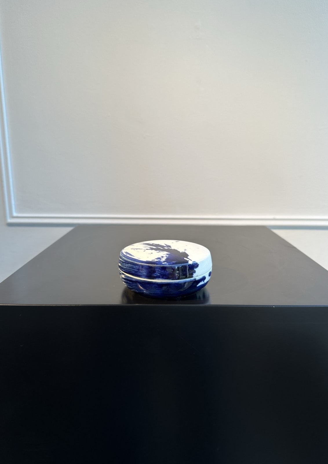 Tom Kemp, Thrown lidded reciprocal, 2023
