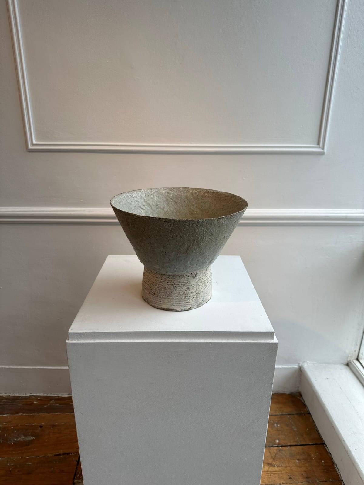 Paul Philp, Tall white bowl, 2022