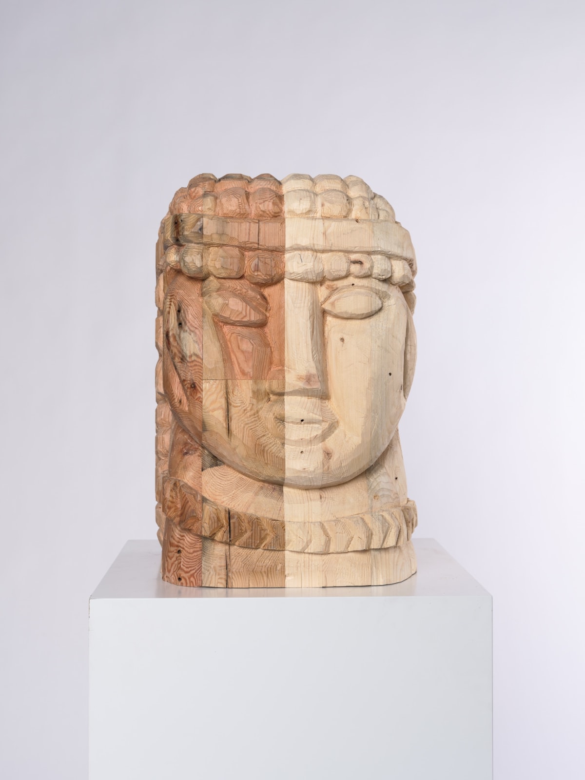 Florian Tomballe, kouros head with braided hair, 2025