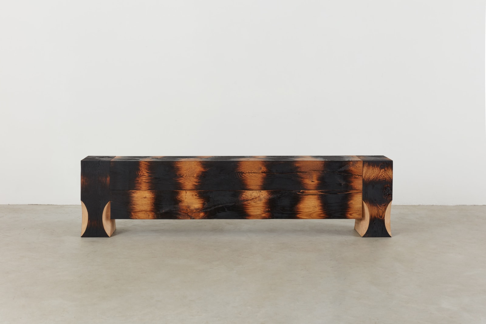 Yoon Shun, Goshun bench, 2023