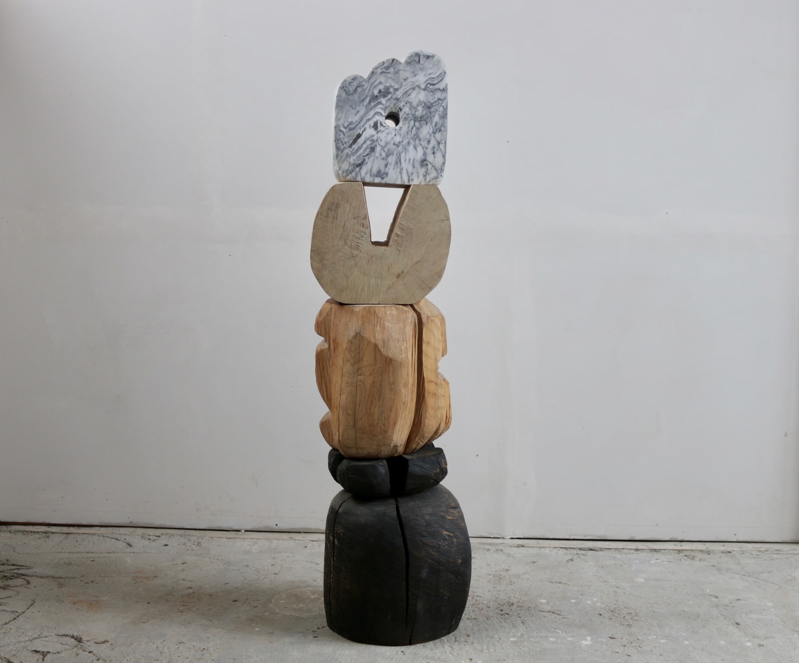 Nadia Yaron, Grey Cloud, 2022