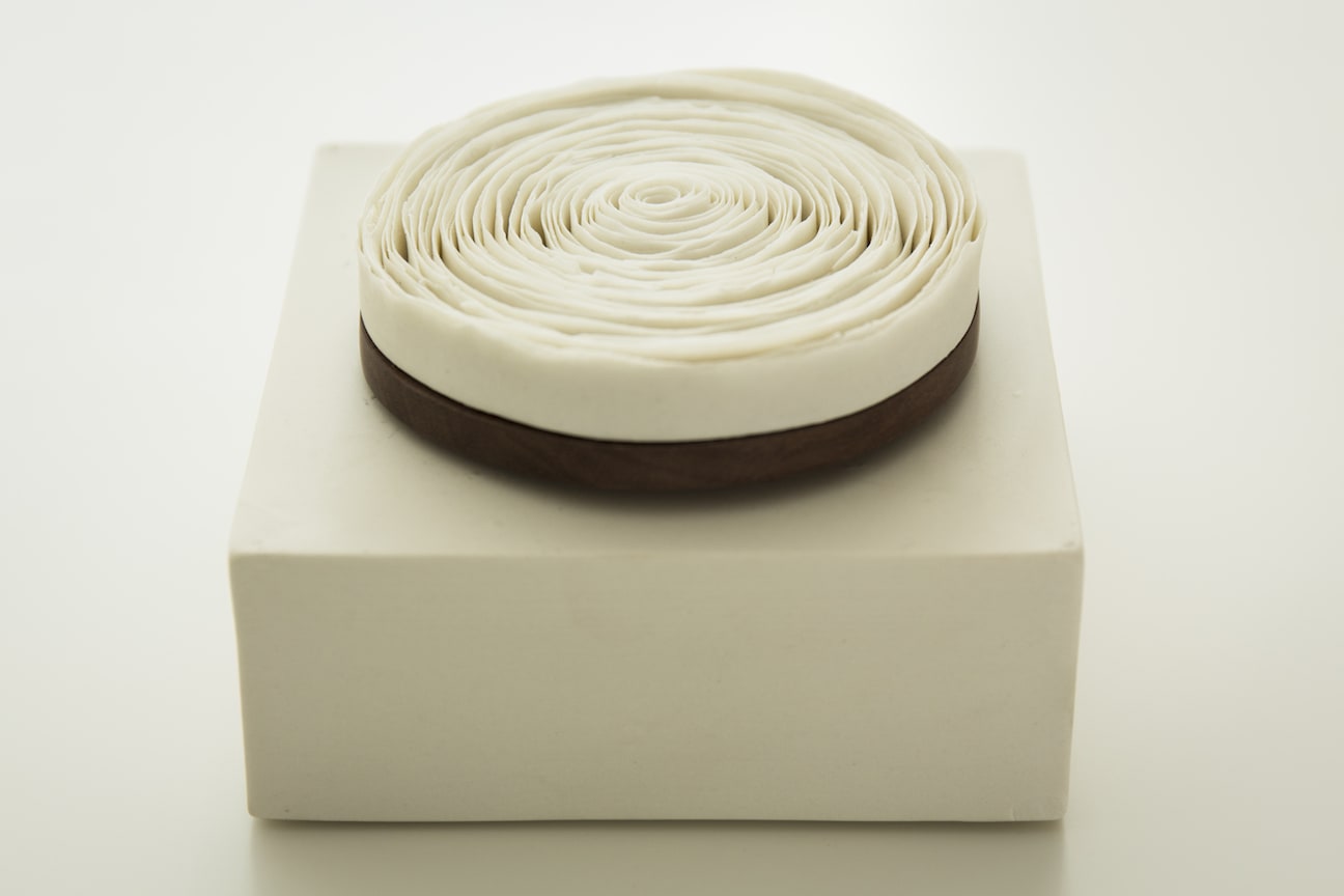 Valéria Nascimento, White Spiral Brooch II, 2017