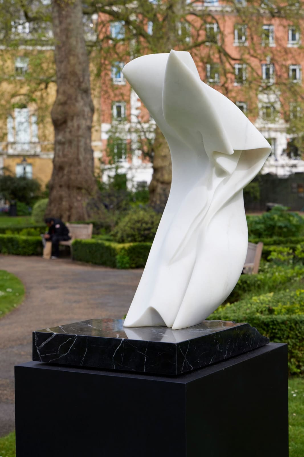 Helaine Blumenfeld OBE, Toward the Precipice, 2019