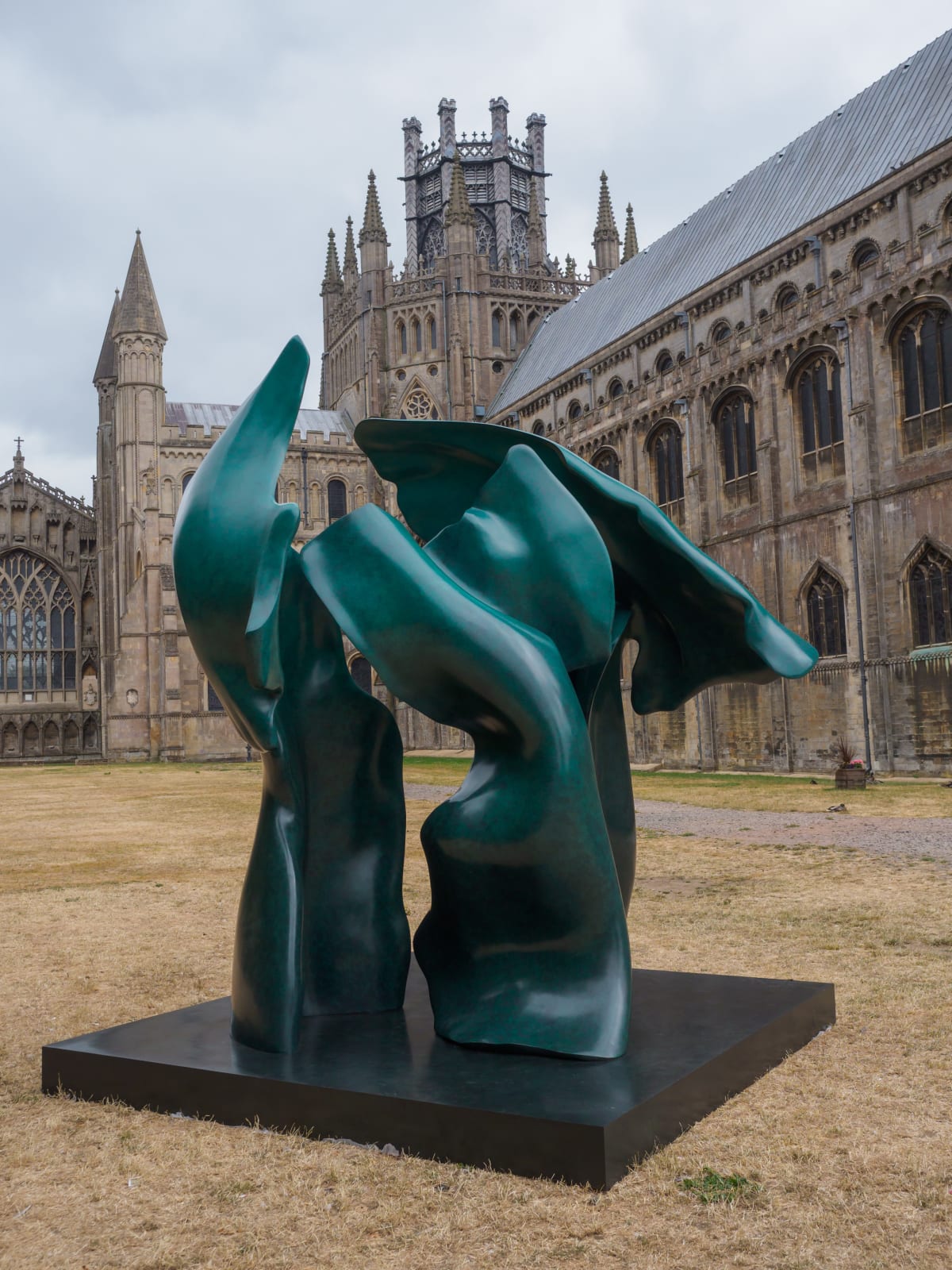 Helaine Blumenfeld OBE, Illusion, 2018