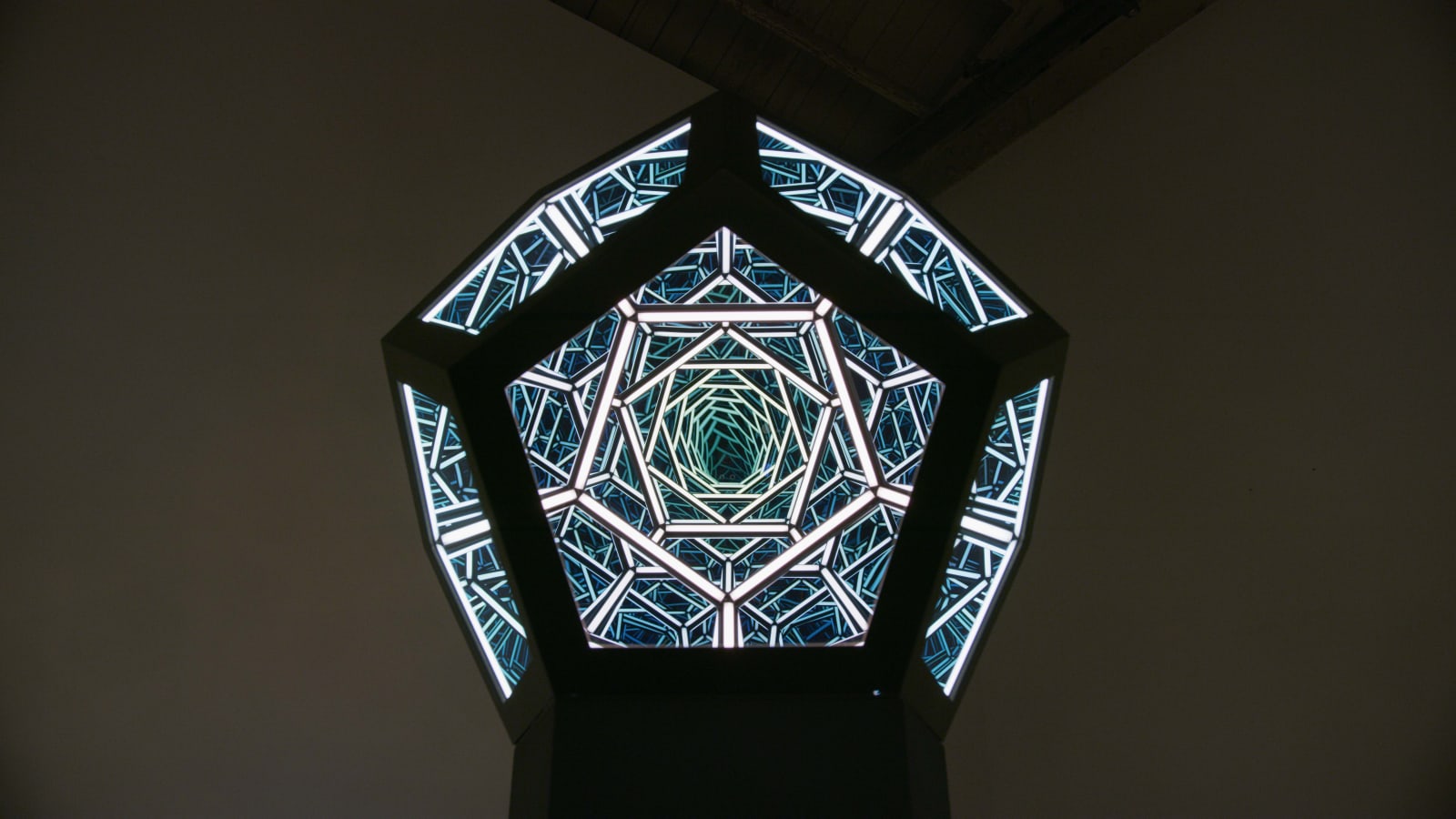 Anthony James, Dodecahedron, 2019