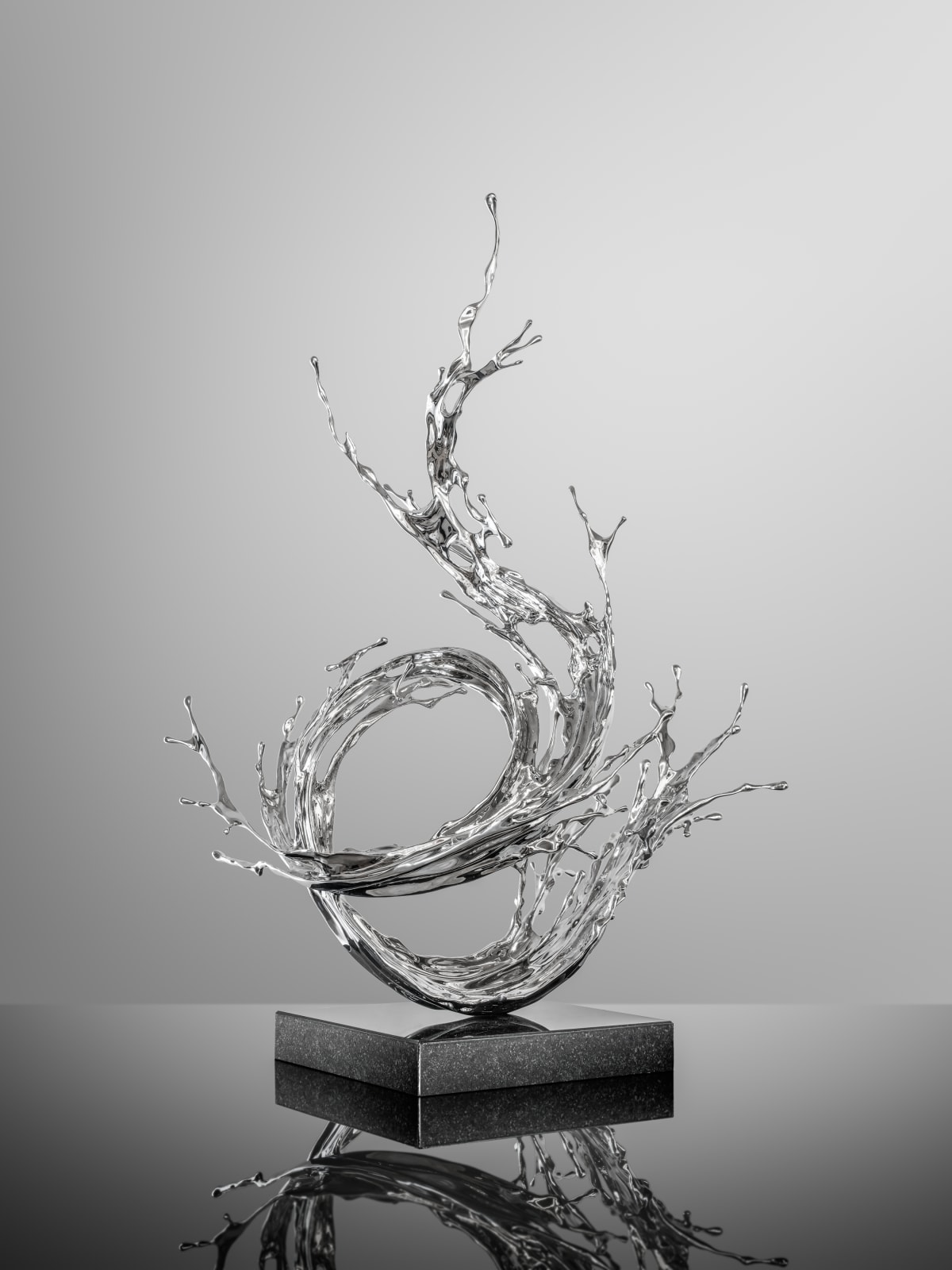 Zheng Lu, Water in Dripping - Wavy, 2024