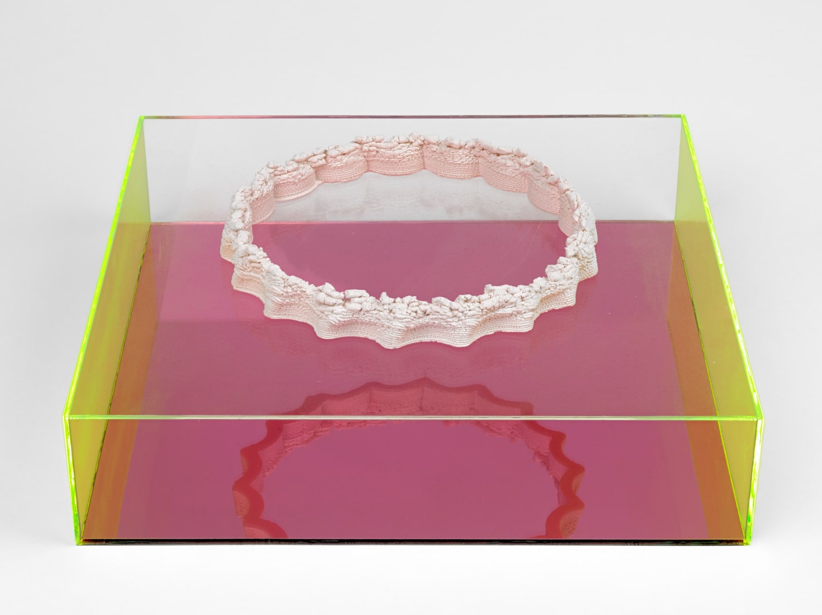 Meredith Gunderson, Floating Doric Column Crumble, 2023