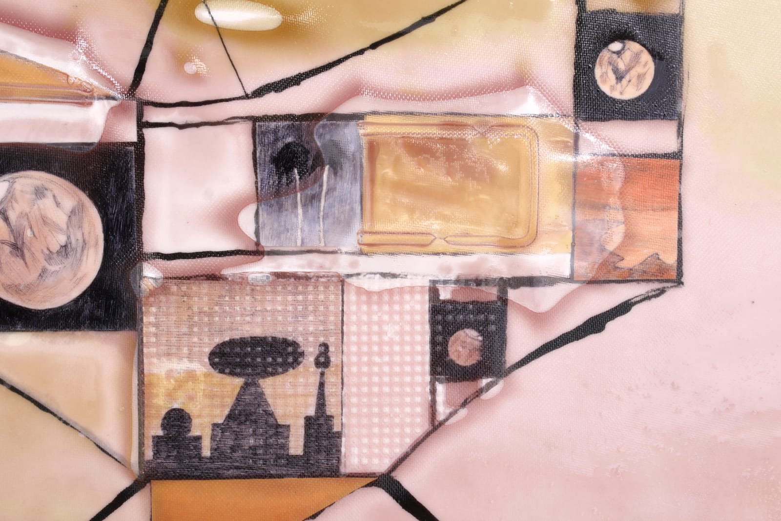 Close up of the right side of the geometric figure in Martian Paradox 24:1