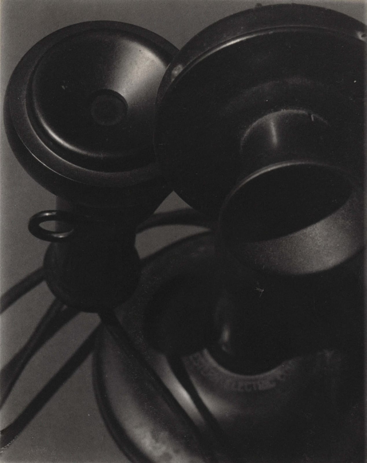 Paul Outerbridge, Telephone, 1922