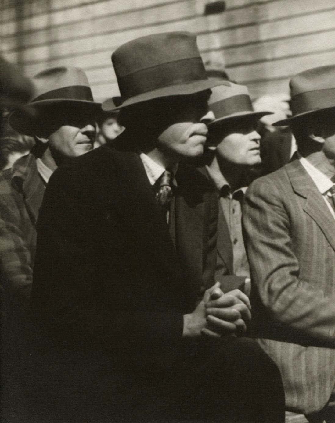Dorothea Lange, Waterfront Protest - The Audience Listens, San Francisco, 1934