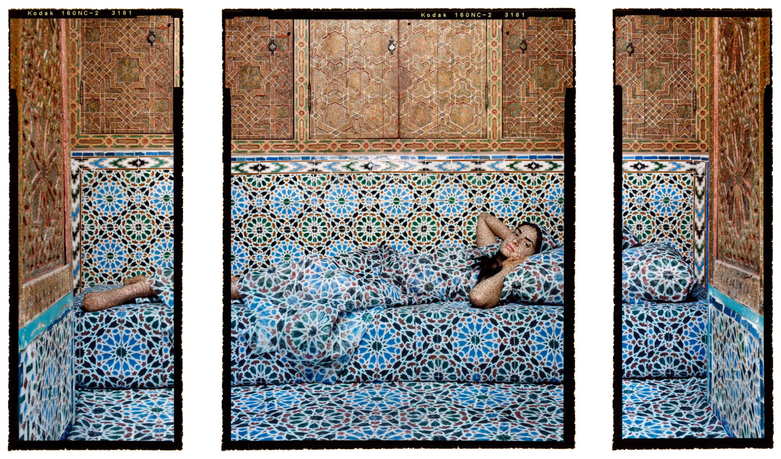 Lalla Essaydi, Harem #18B, 2009