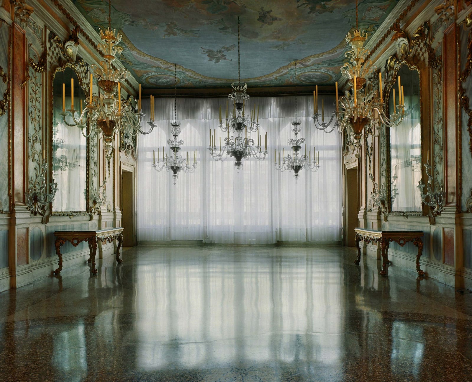 Michael Eastman, Palazzo #1, Venice, 2008