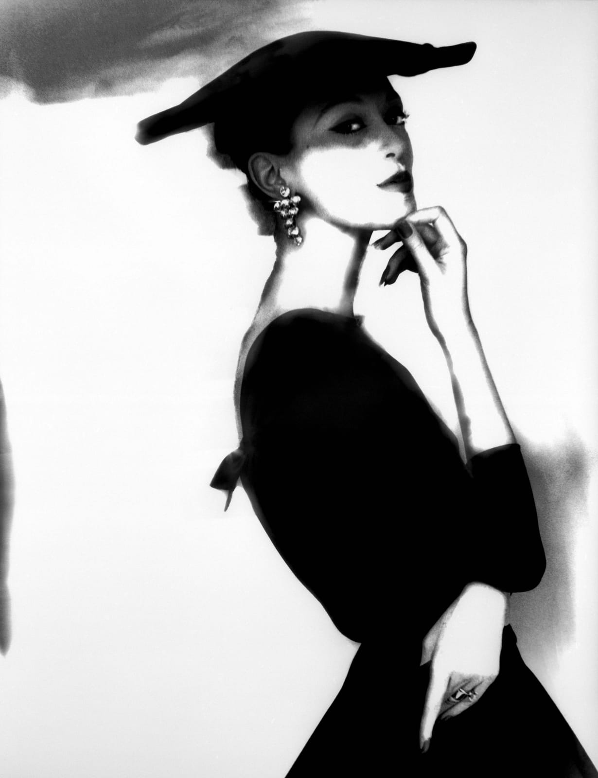Lillian Bassman photograph of Barbara Mullen in hat
