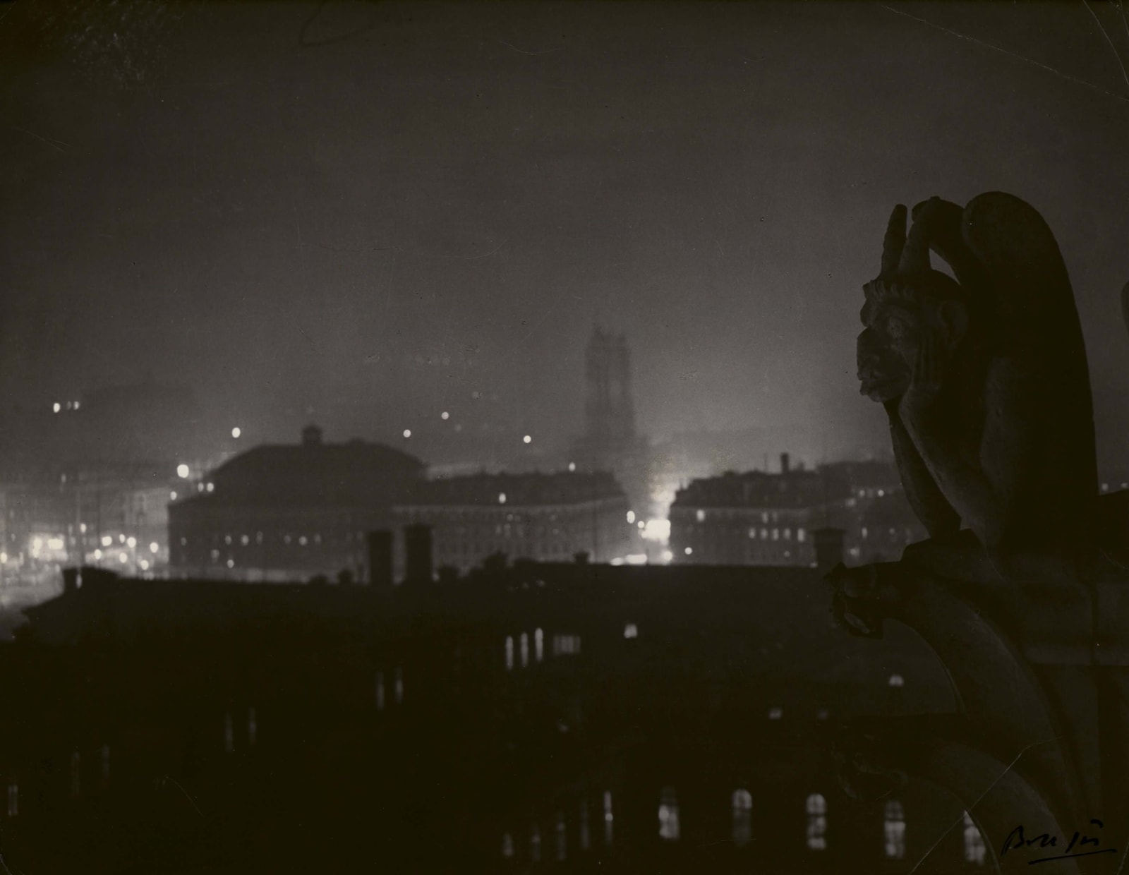 Brassaï, Paris, vue de Notre Dame la nuit, c. 1933