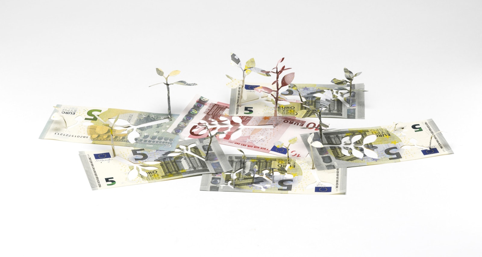 Yuken Teruya, Green Economy Group 1, 2014