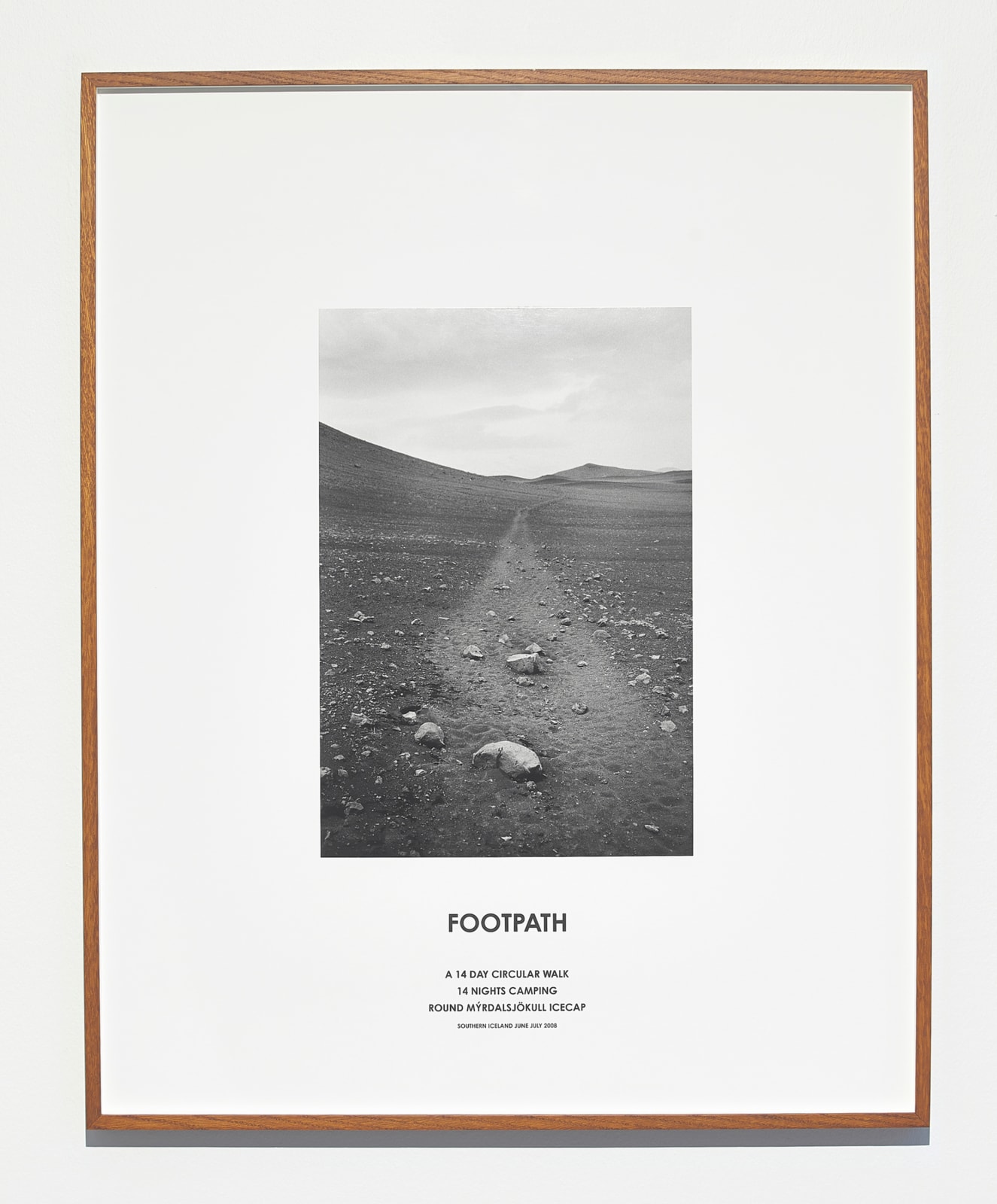HAMISH FULTON, Footpath, Iceland, 2008