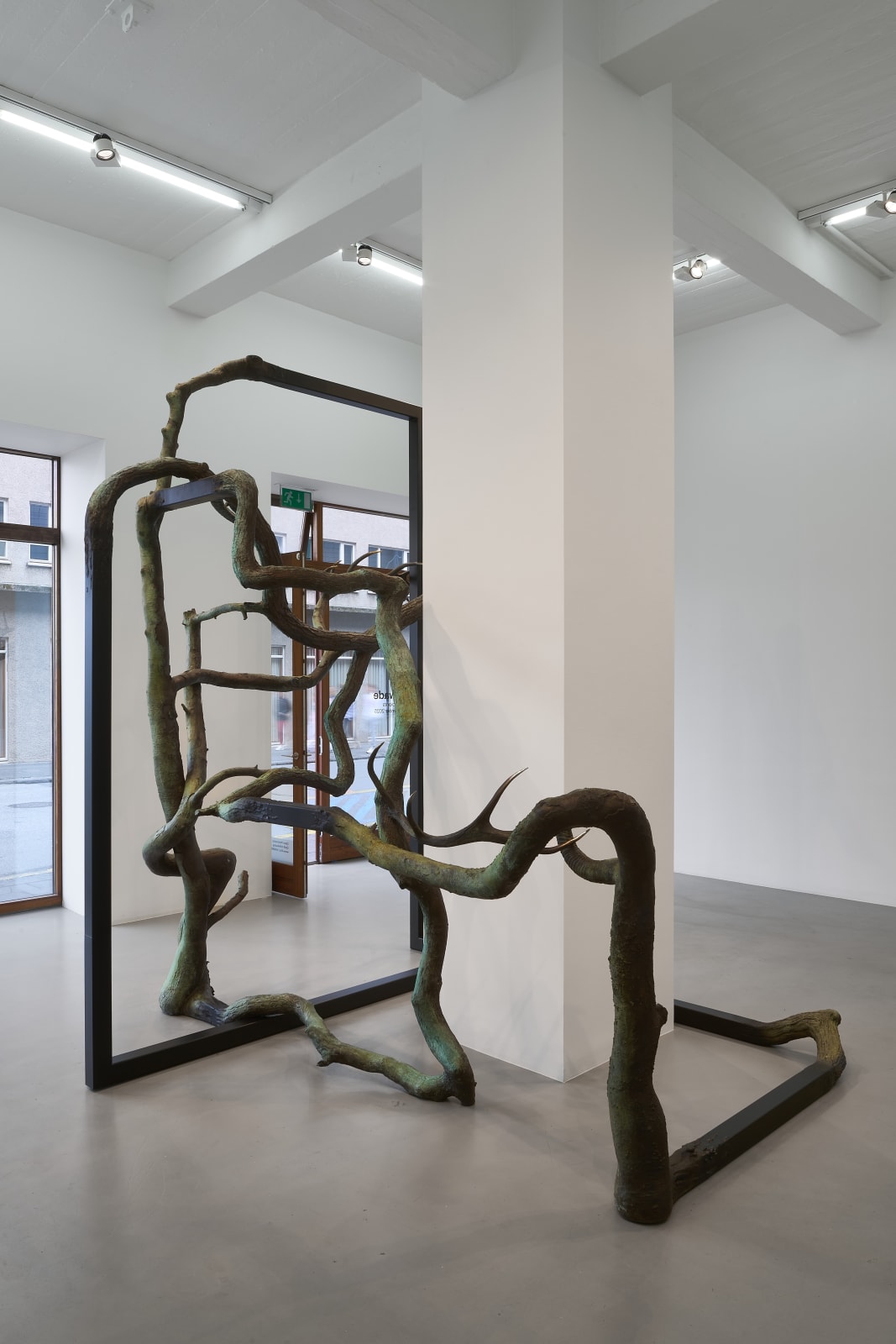 ALICJA KWADE, Archibiont, 2025