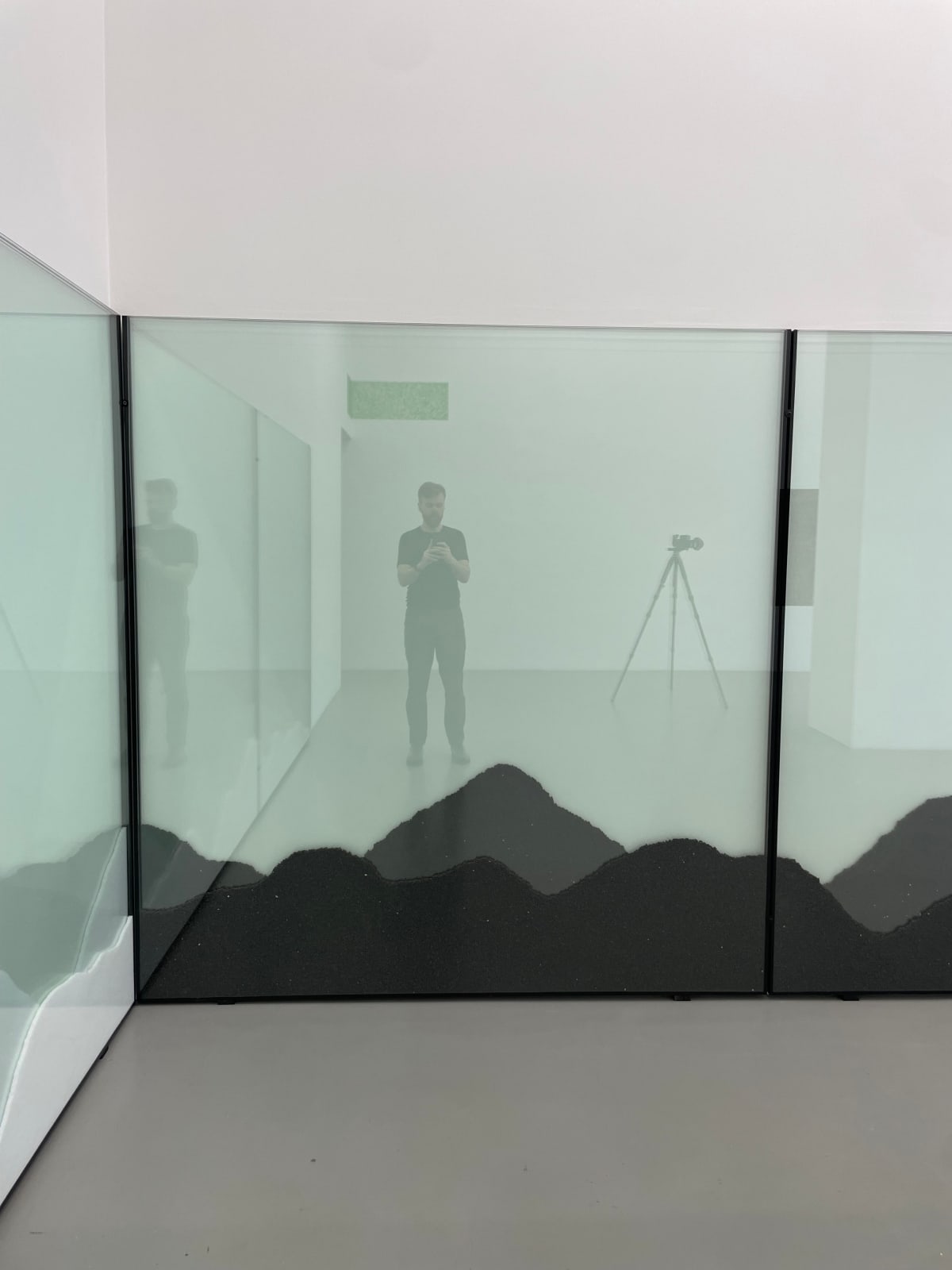 RAGNA RÓBERTSDÓTTIR, View (3), 2025