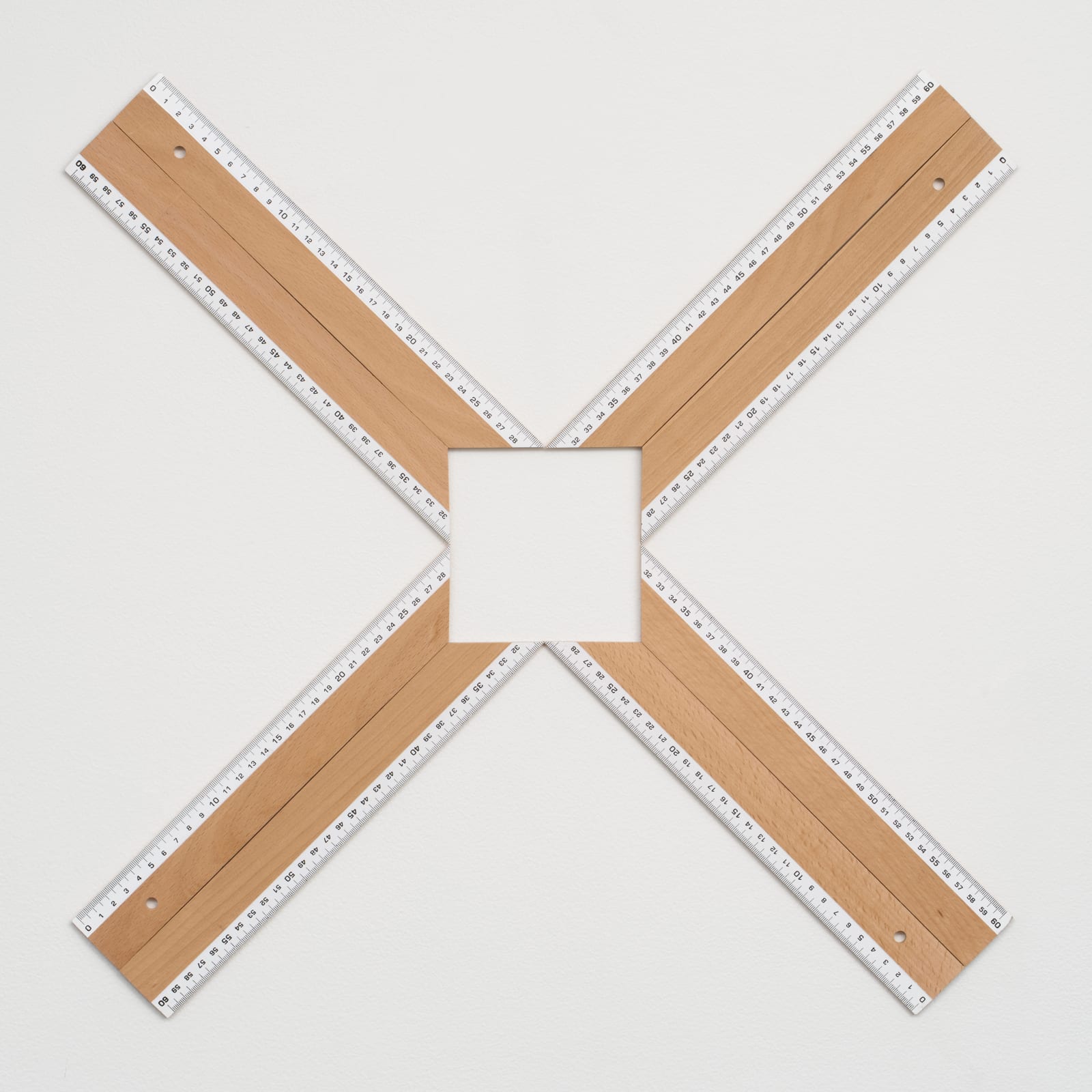 IGNACIO URIARTE, X-Square, 2025