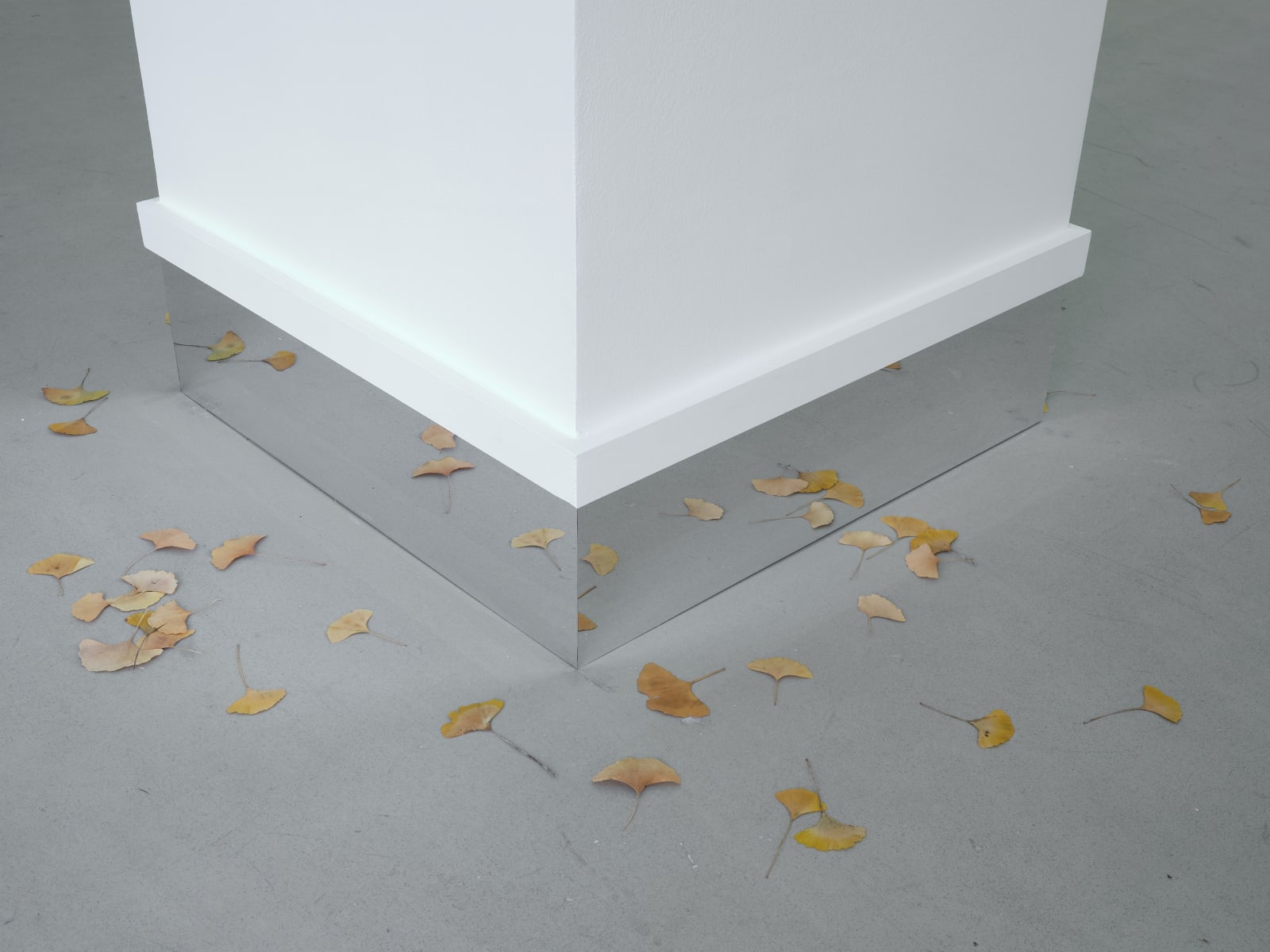HREINN FRIÐFINNSSON, Autumn Leaves, 2022