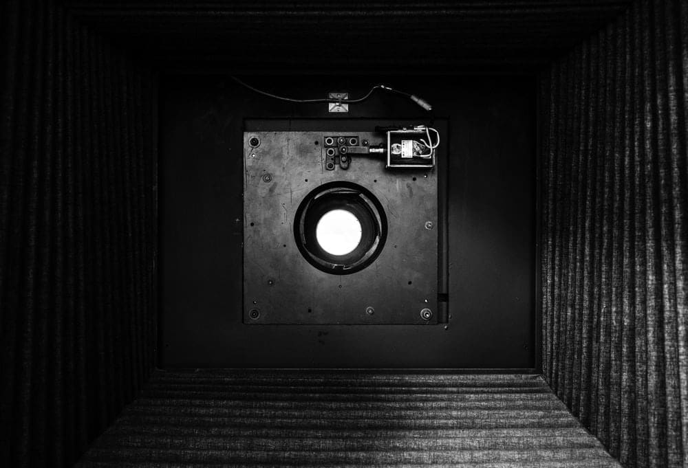 Yan Kallen, Large Camera, 2017