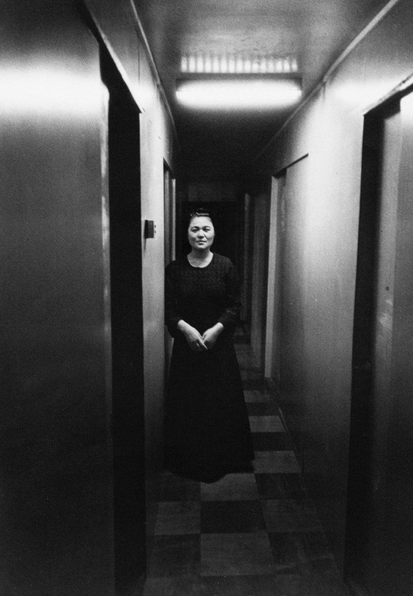 Kenshichi Heshiki, The levitating woman, 1970