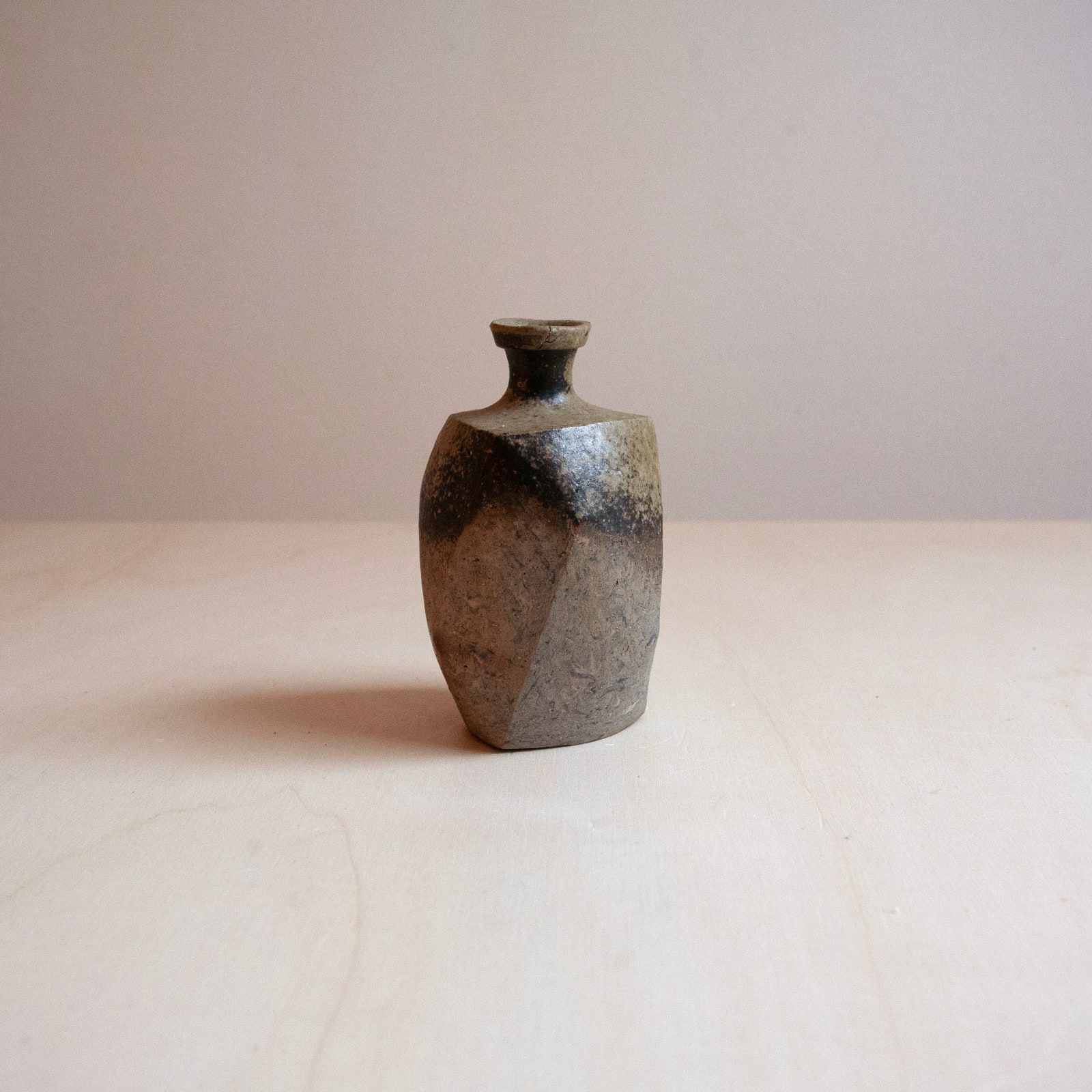 Hiroshi Toyofuku, Tokkuri, 2024