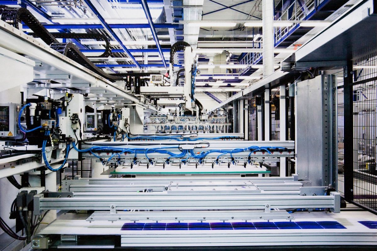 Various International Artists, Thomas Struth - String Handling, SolarWorld, Freiberg, 2011
