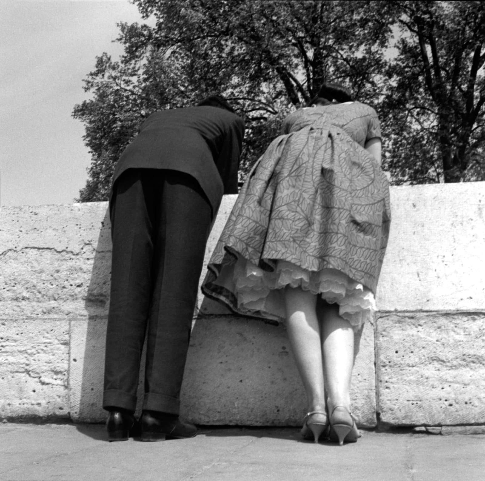 Imogen Cunningham, Paris Street, 1961