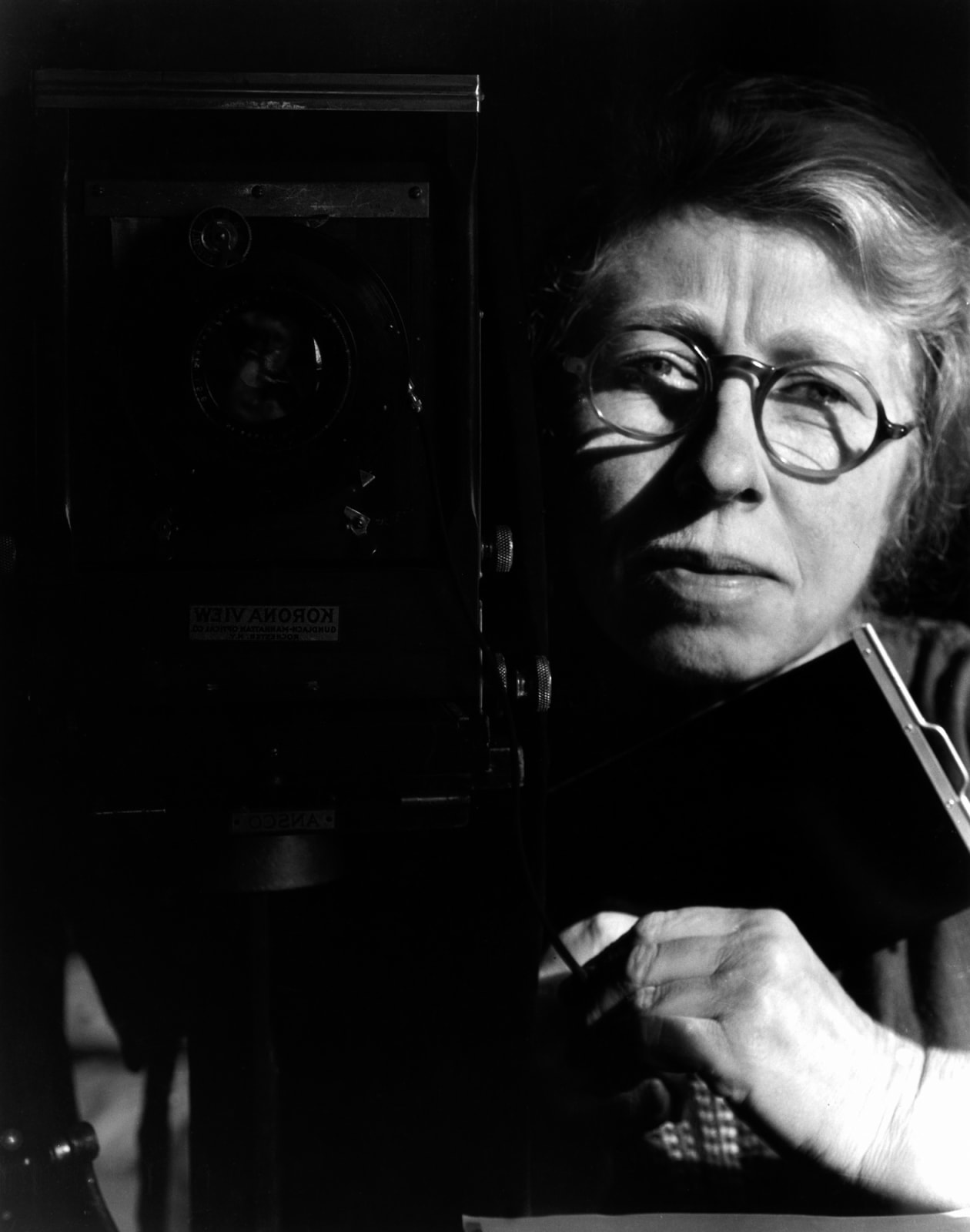Imogen Cunningham, Self Portrait with Korona View, 1933