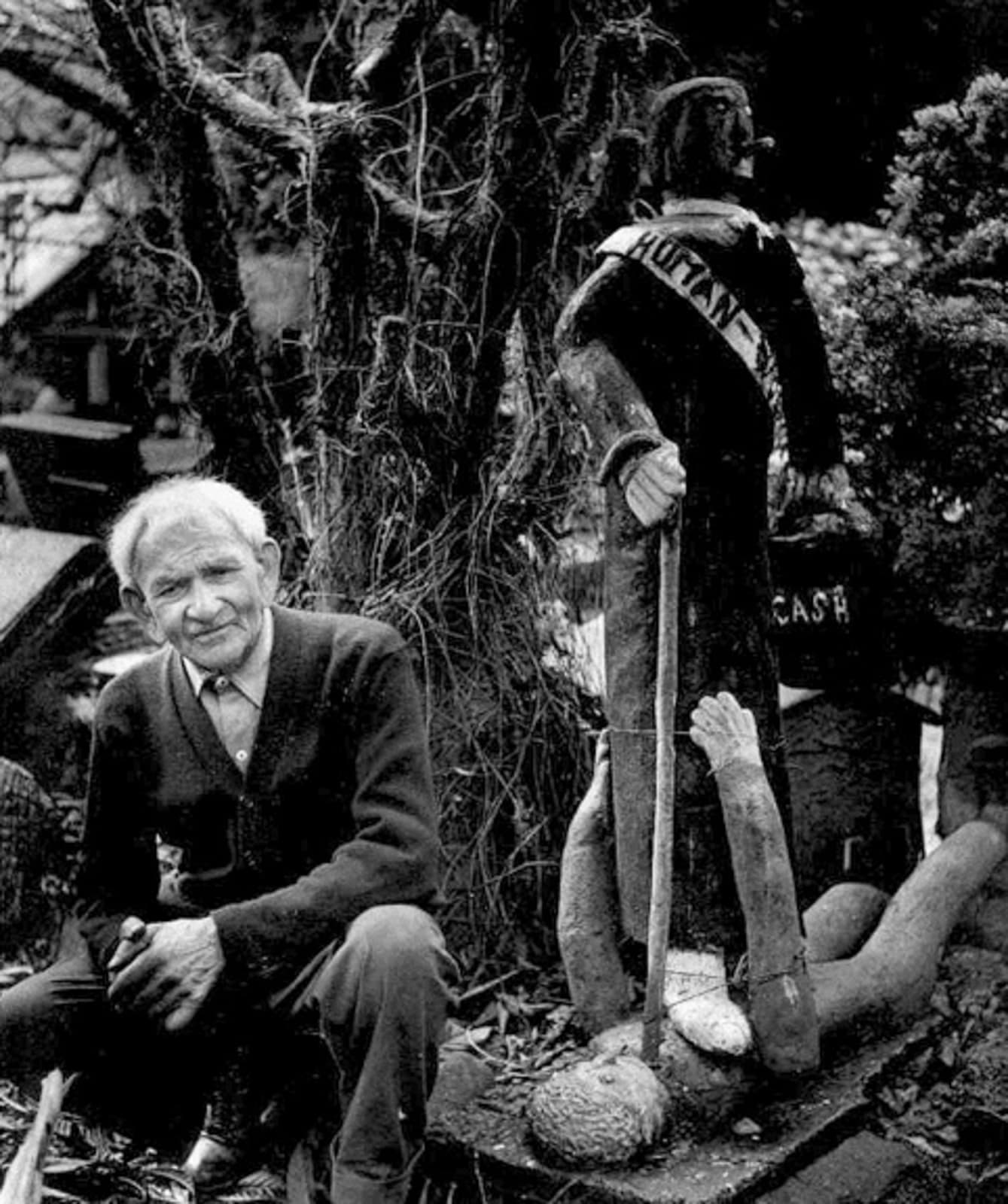 Imogen Cunningham, John Roeder and His Sculpture, 1961