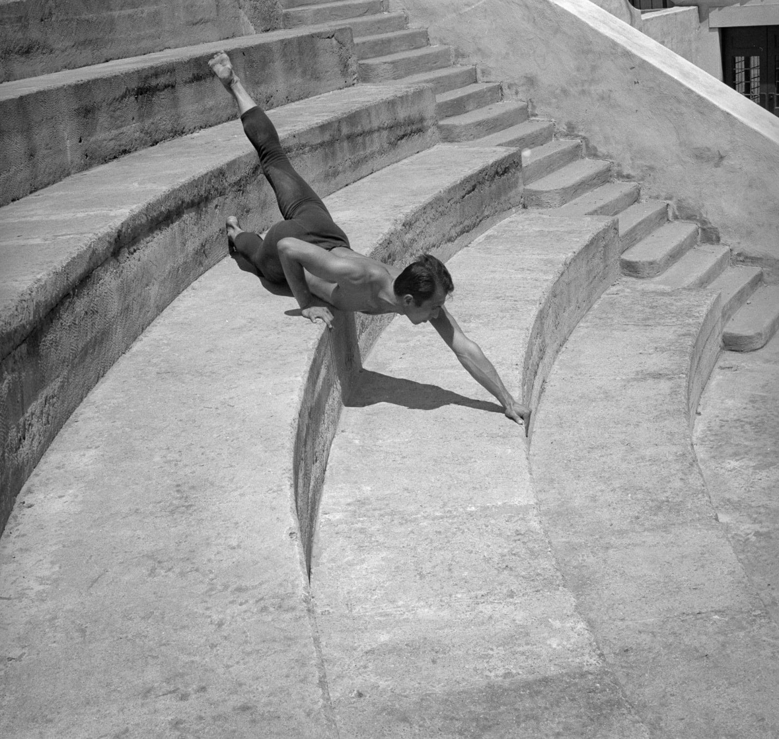 Imogen Cunningham, José Limón, Dancer 19, 1939