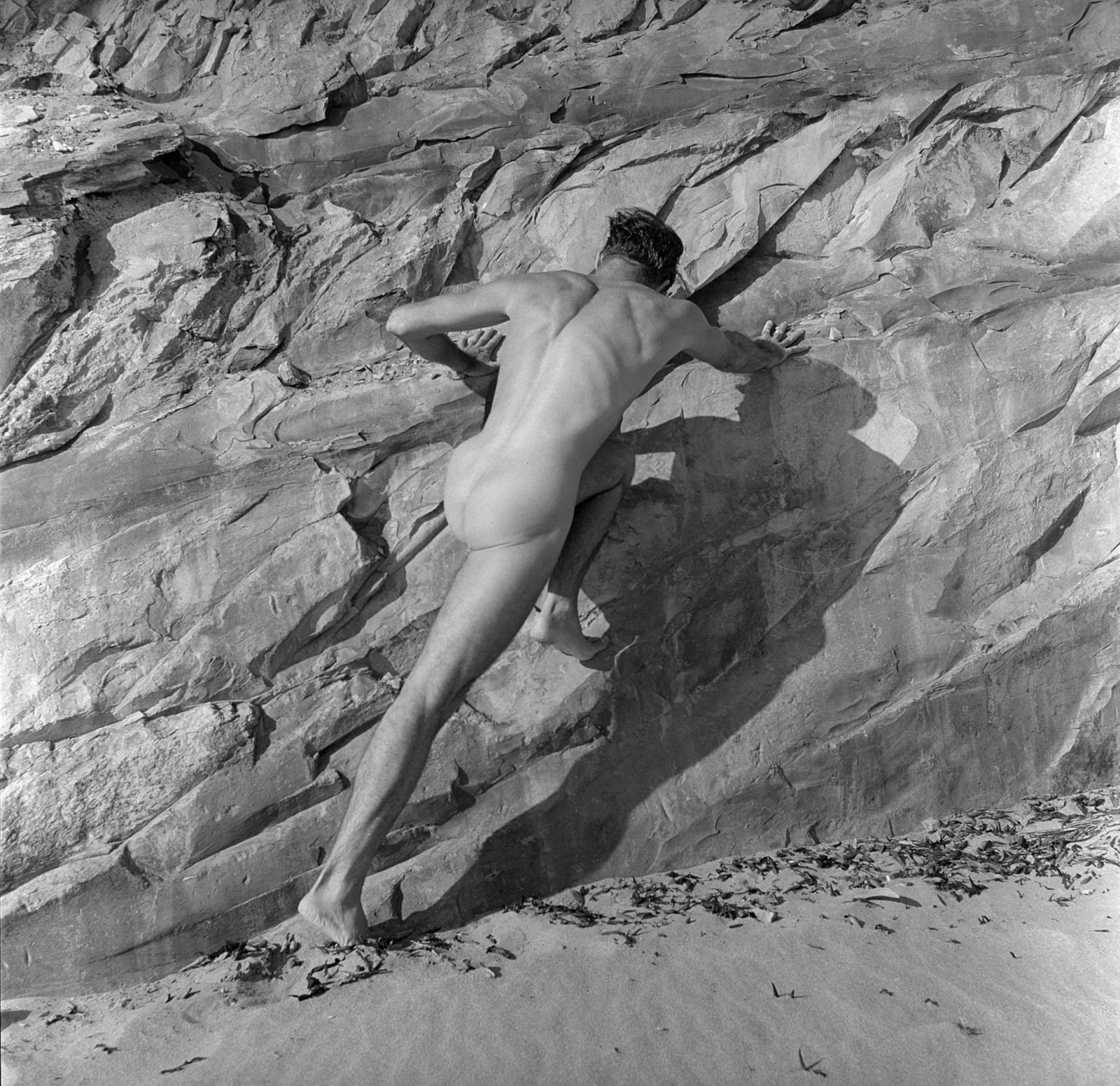 Imogen Cunningham, Rainwater on Oregon Beach 4, 1967