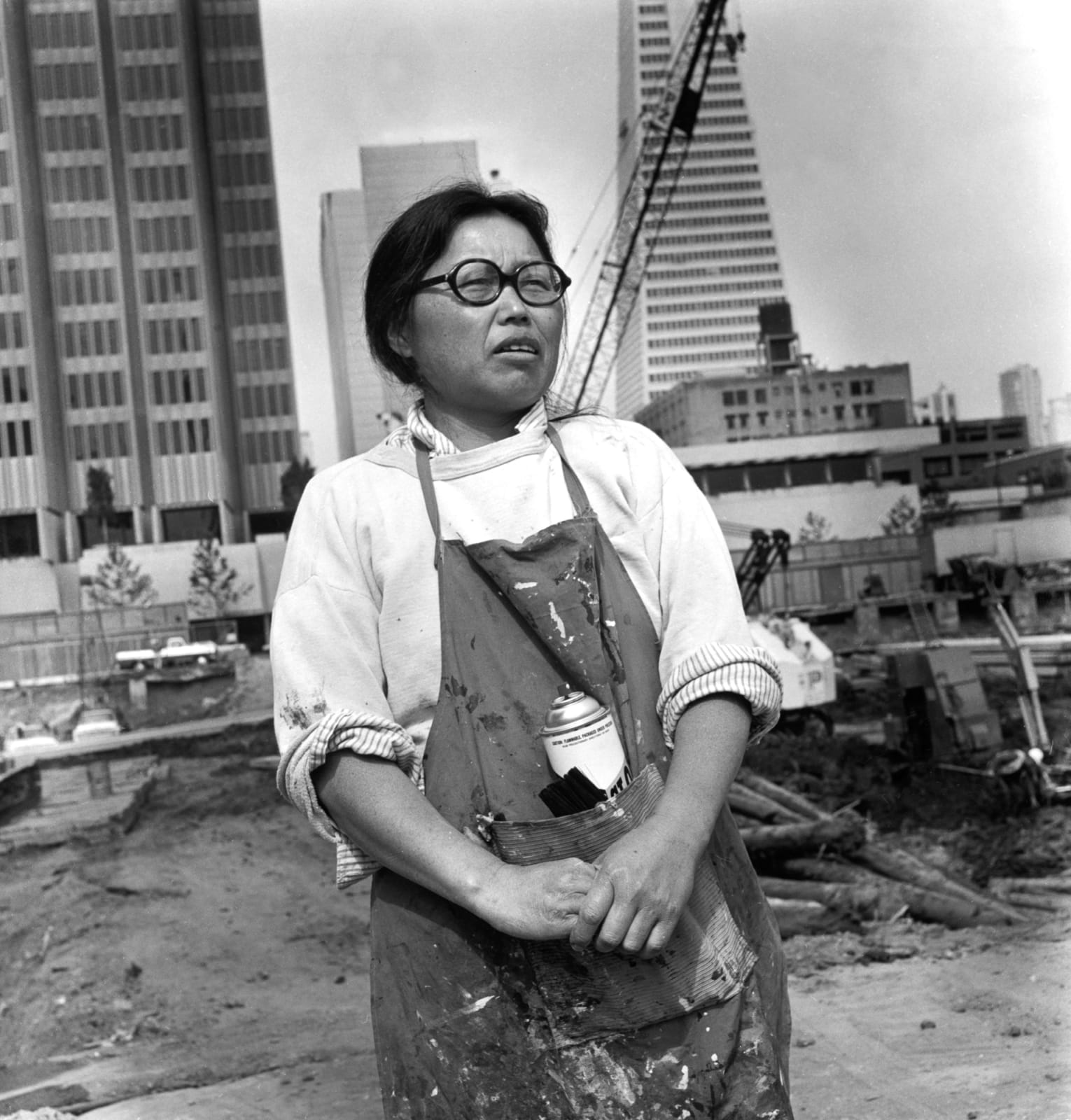 Imogen Cunningham, Ruth Asawa in Apron on Site, circa 1974