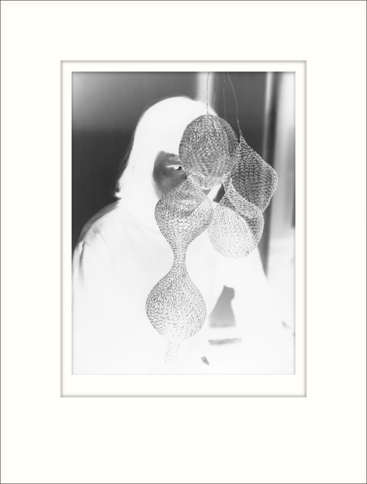 Imogen Cunningham, Ruth Asawa (negative) 1956