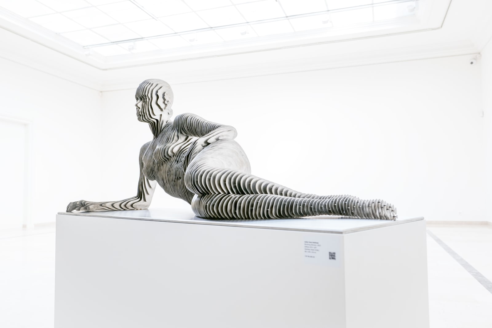 Julian Voss-Andreae, Reclining Woman, 2022