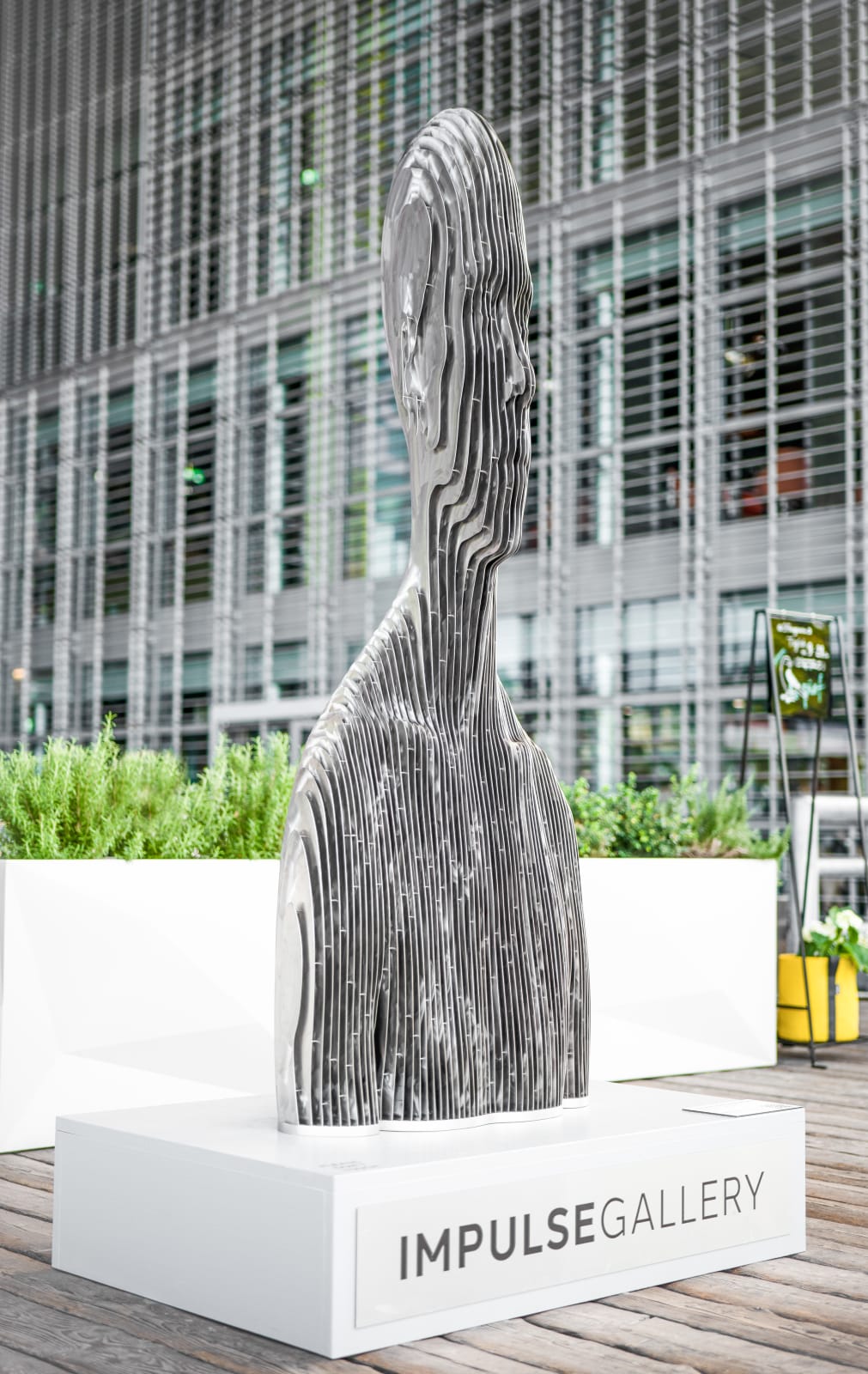 Julian Voss-Andreae, Head, 2019