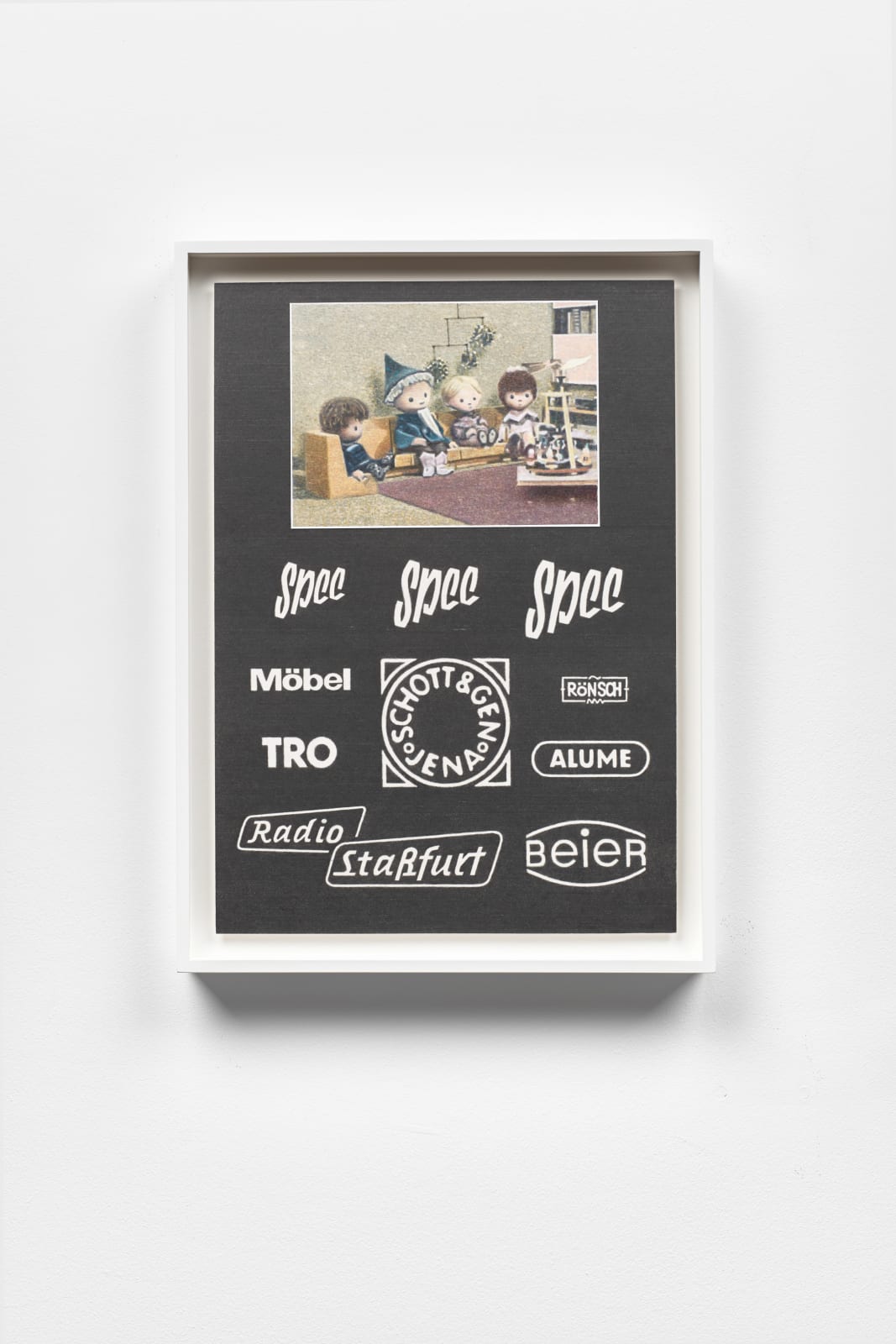 Richard Forster, Das Sandmännchen, DDR #6 (Front room), 2020-2023