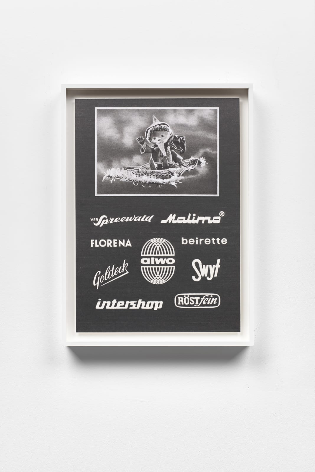 Richard Forster, Das Sandmännchen, DDR #4 (Flying carpet), 2020-2023