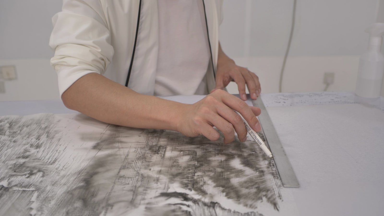 Hung Fai 熊辉, Wai Pong-yu 韦邦雨, Same Line Twice 19 , 2020