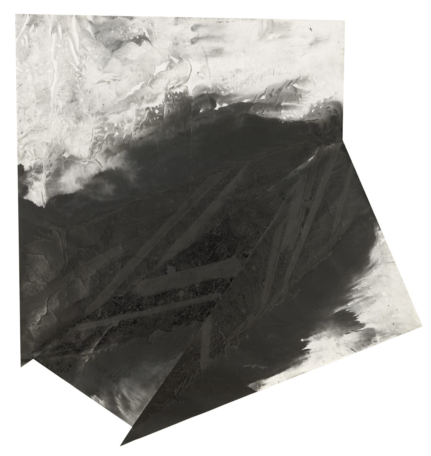Zheng Chongbin 郑重宾, Distressed Geometry / Four Plates 被消耗掉的几何状/四块, 2014