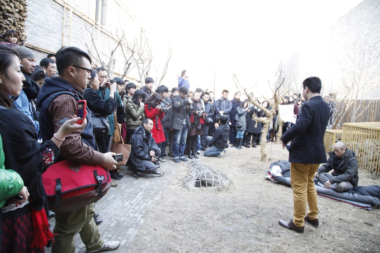 He Yunchang 何云昌, Caochangdi –The Tenth Generation 草场地十世, 2012