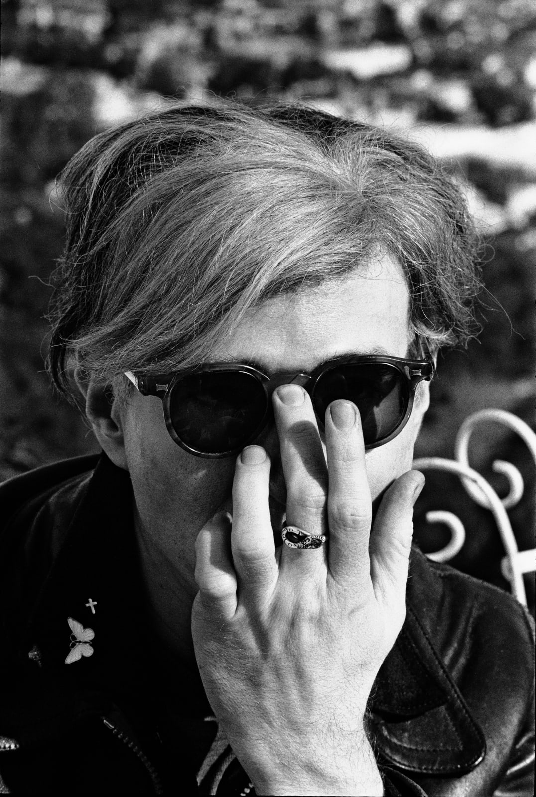 Steve Schapiro, Andy Warhol, Hand, Los Angeles, 1966