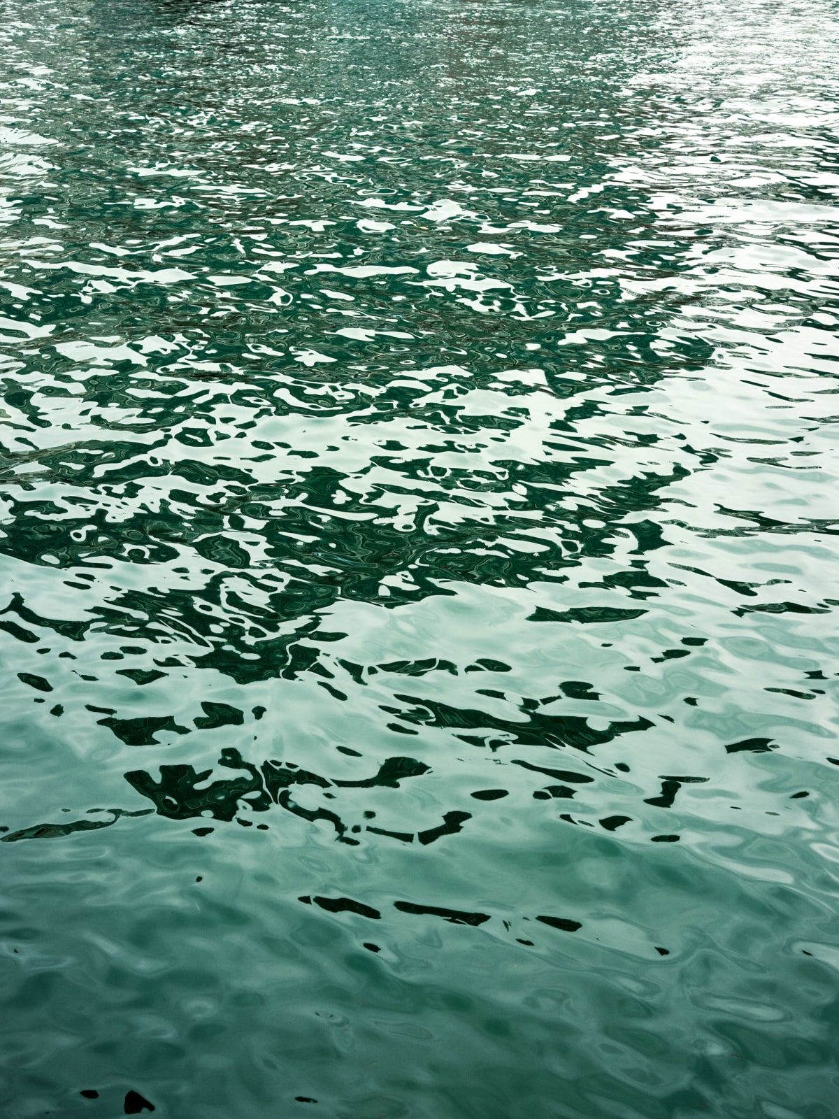 Nuno Cera, Janela Infinita #3, Aberdeen Bay, Hong Kong, 2019